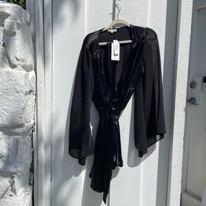 Sophisticated Black Mini Dress with Elegant Design